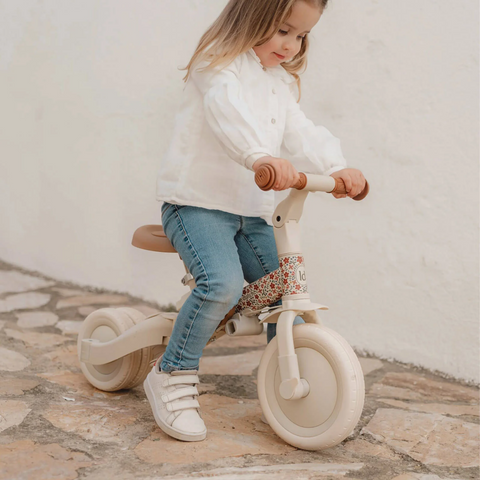 Little Dutch 4 in 1 Trike - Off White Flowers